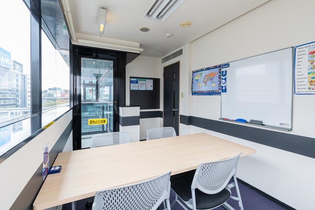 英会話のベルリッツ キッズ&ティーンズ新横浜ランゲージセンター 教室画像3