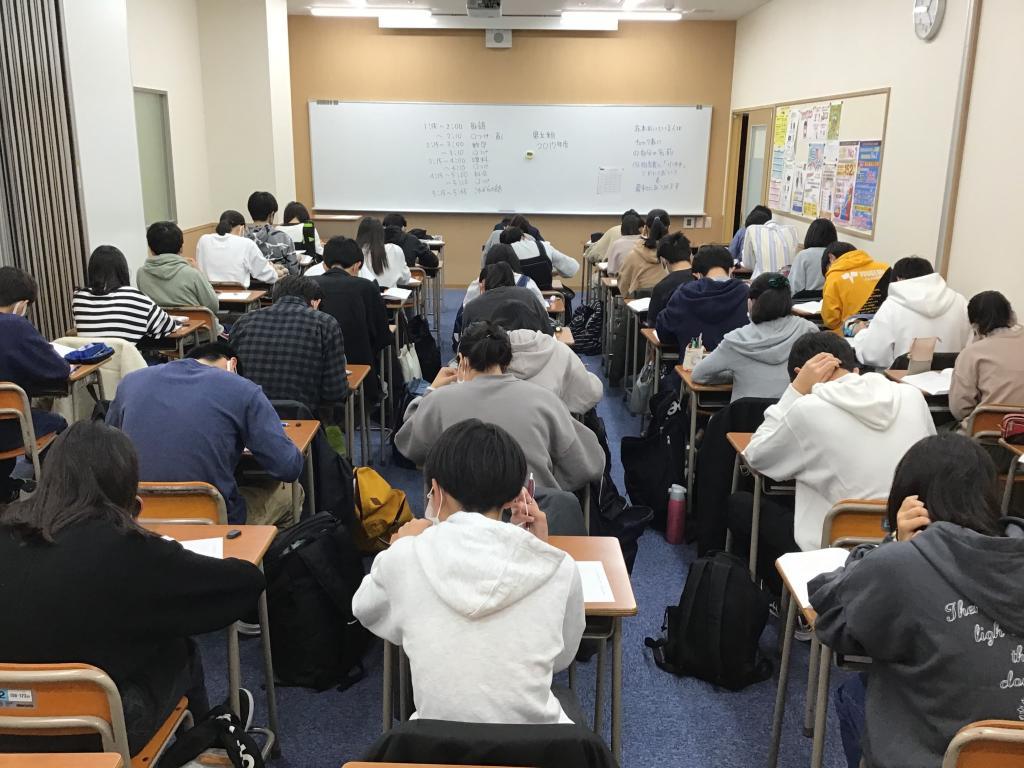 京進の中学・高校受験ＴＯＰ&Sigma;瀬田校 教室画像5