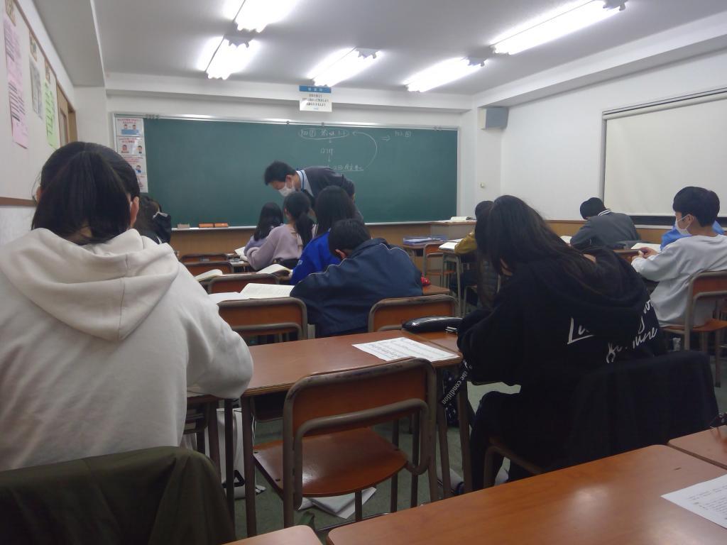 京進の中学・高校受験ＴＯＰ&Sigma;八日市校 教室画像3
