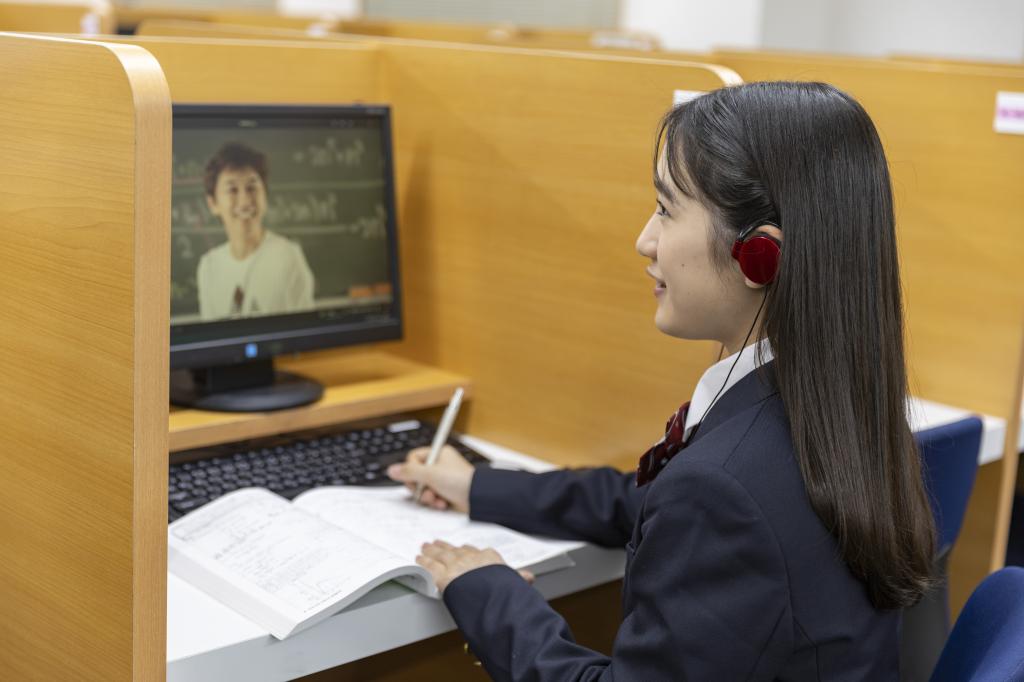 東進衛星予備校【ティエラコム】東進加古川中央校 教室画像2
